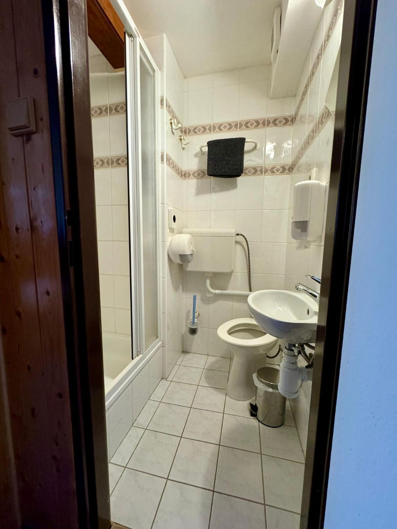 Bila Labut Horsky Hotylek Hotel Pec pod Snezkou Ruang foto
