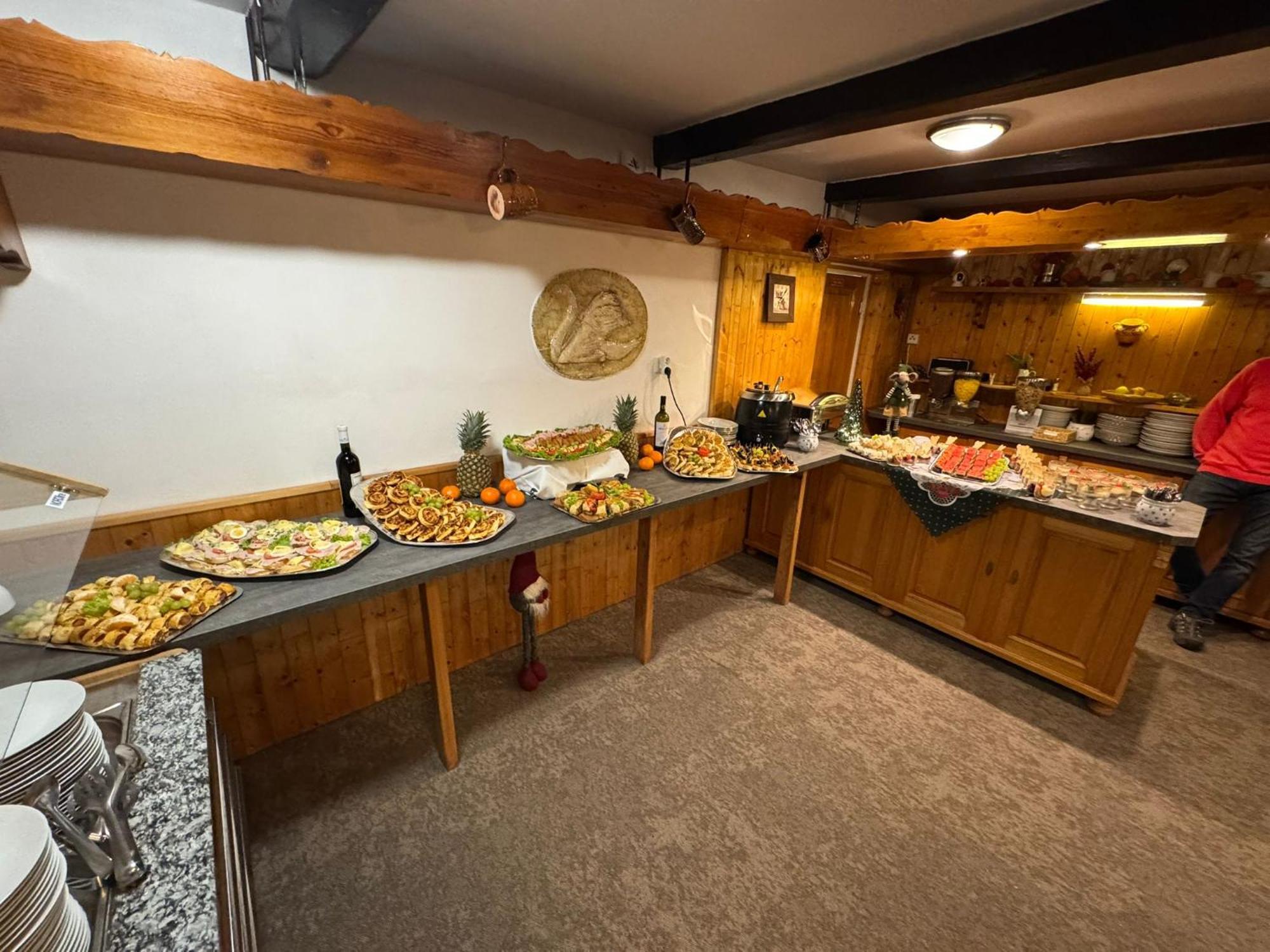 Bila Labut Horsky Hotylek Hotel Pec pod Snezkou Bagian luar foto